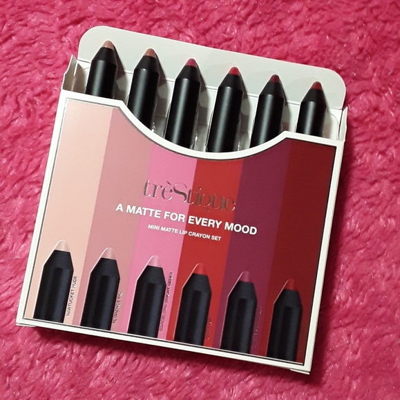 ⭐NEW⭐ TRÈSTIQUE Mini Matte Lip Crayon Set of 6 - Picture 3 of 3